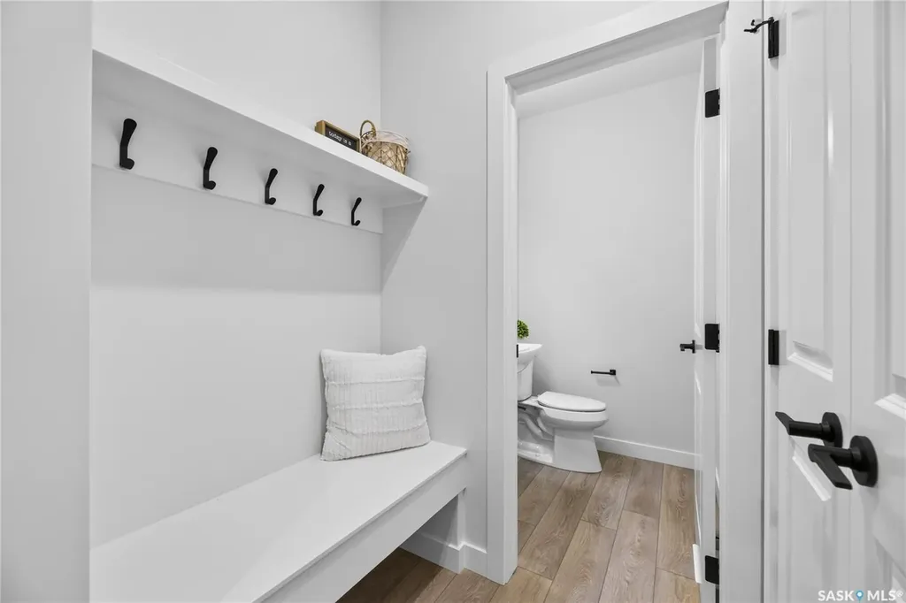 830 Brighton Boulevard Saskatoon SK S7V 2A8