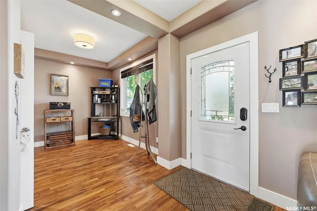 2218 St Andrews Avenue Saskatoon SK S7M 0M3