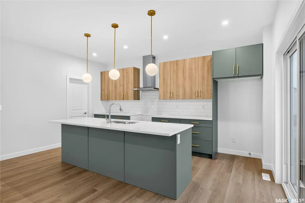 430 Cockcroft Place Saskatoon SK S7V 1Y9