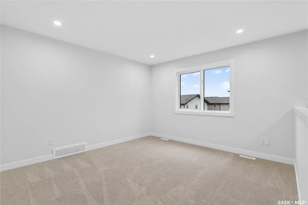 430 Cockcroft Place Saskatoon SK S7V 1Y9