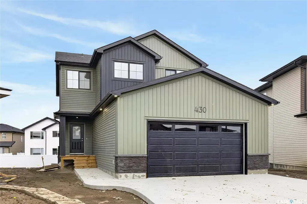 430 Cockcroft Place Saskatoon SK S7V 1Y9