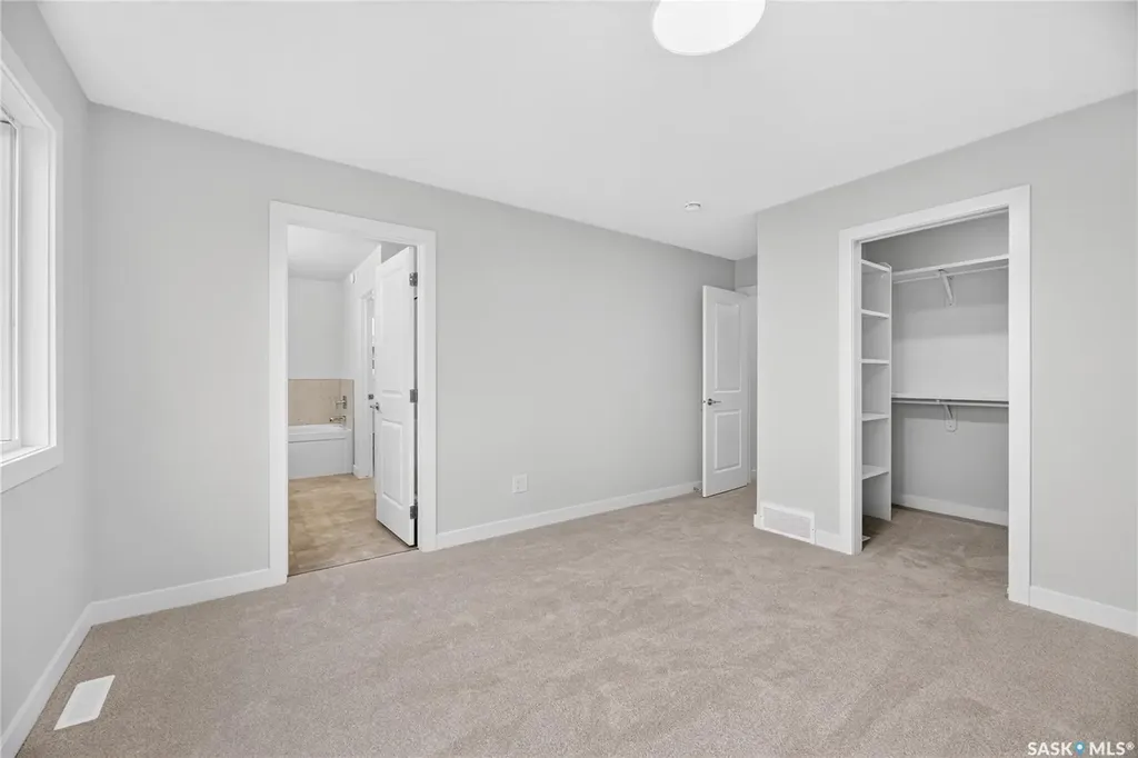 430 Cockcroft Place Saskatoon SK S7V 1Y9