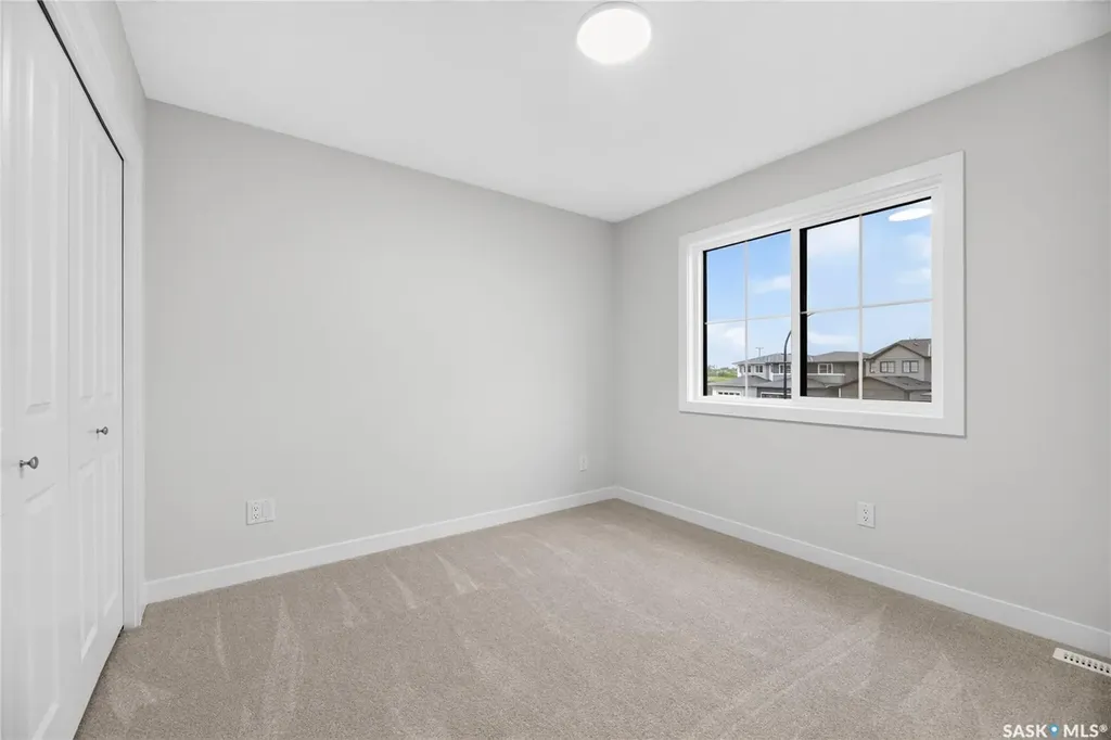 430 Cockcroft Place Saskatoon SK S7V 1Y9