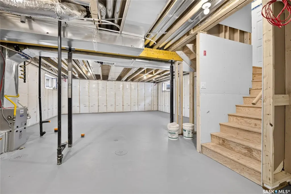 430 Cockcroft Place Saskatoon SK S7V 1Y9