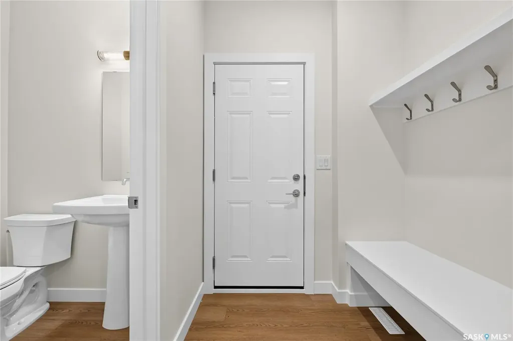 430 Cockcroft Place Saskatoon SK S7V 1Y9
