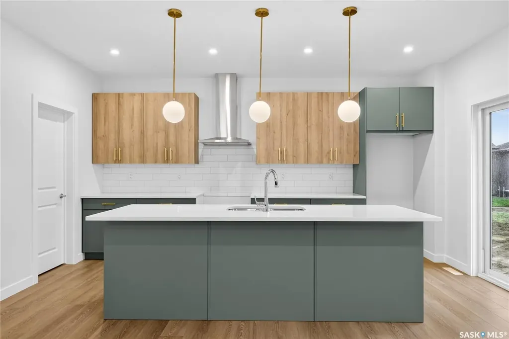 430 Cockcroft Place Saskatoon SK S7V 1Y9