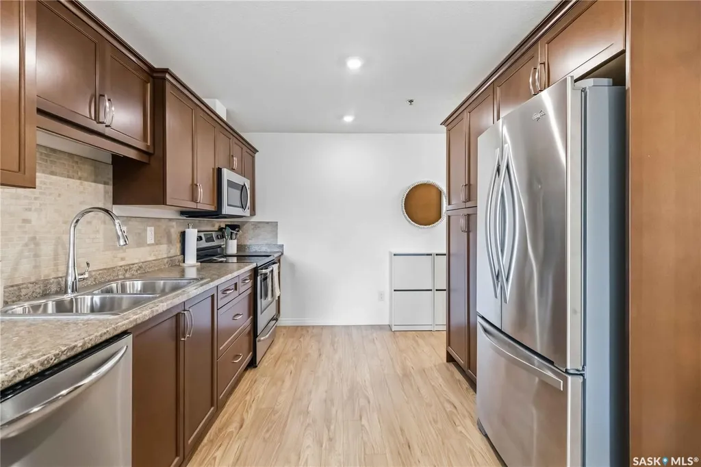 108 Willis Crescent Saskatoon SK S7T 0N3