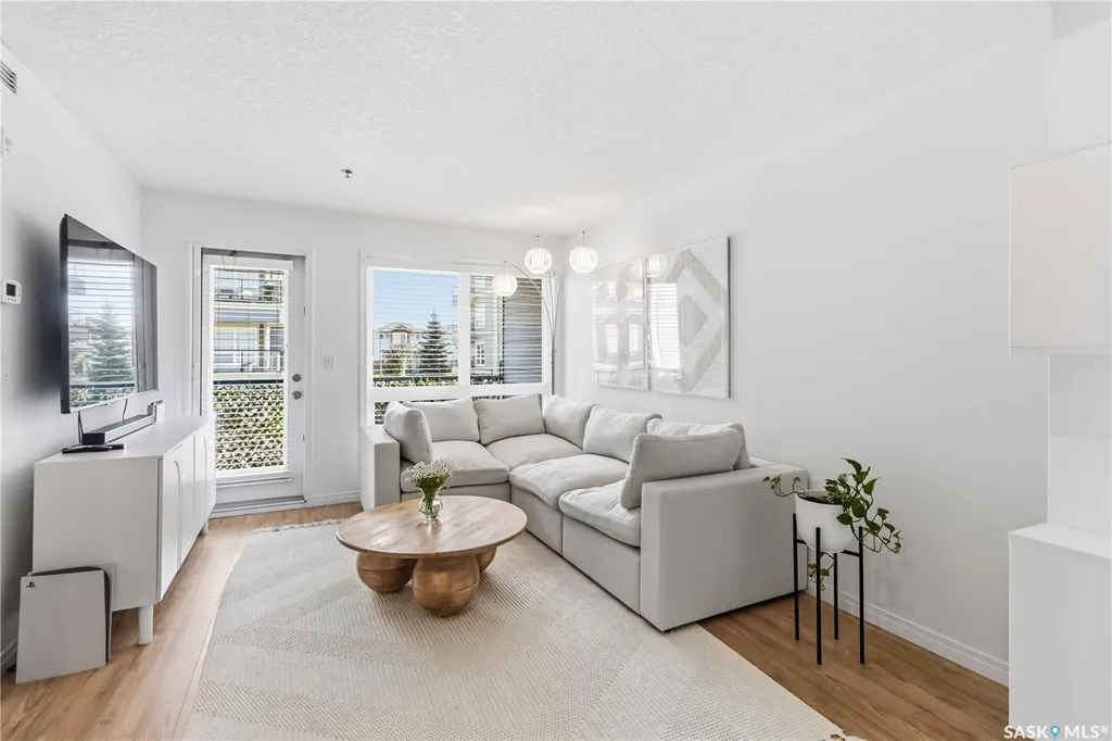 108 Willis Crescent Saskatoon SK S7T 0N3