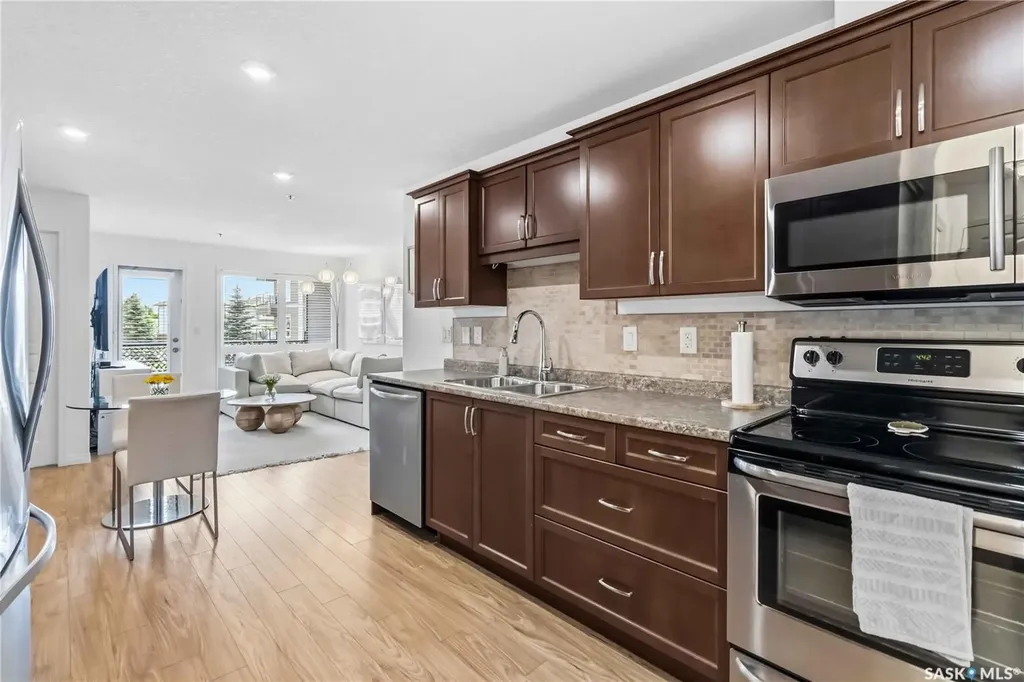 108 Willis Crescent Saskatoon SK S7T 0N3