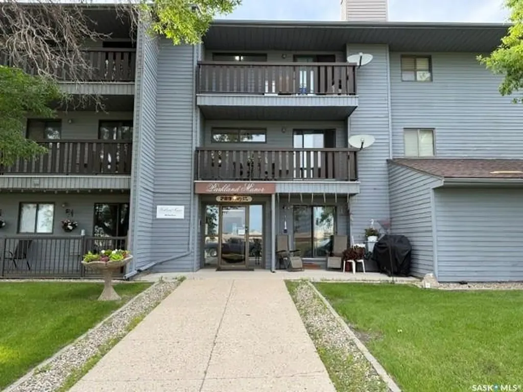 289 Fietz Street Yorkton SK S3N 3P6