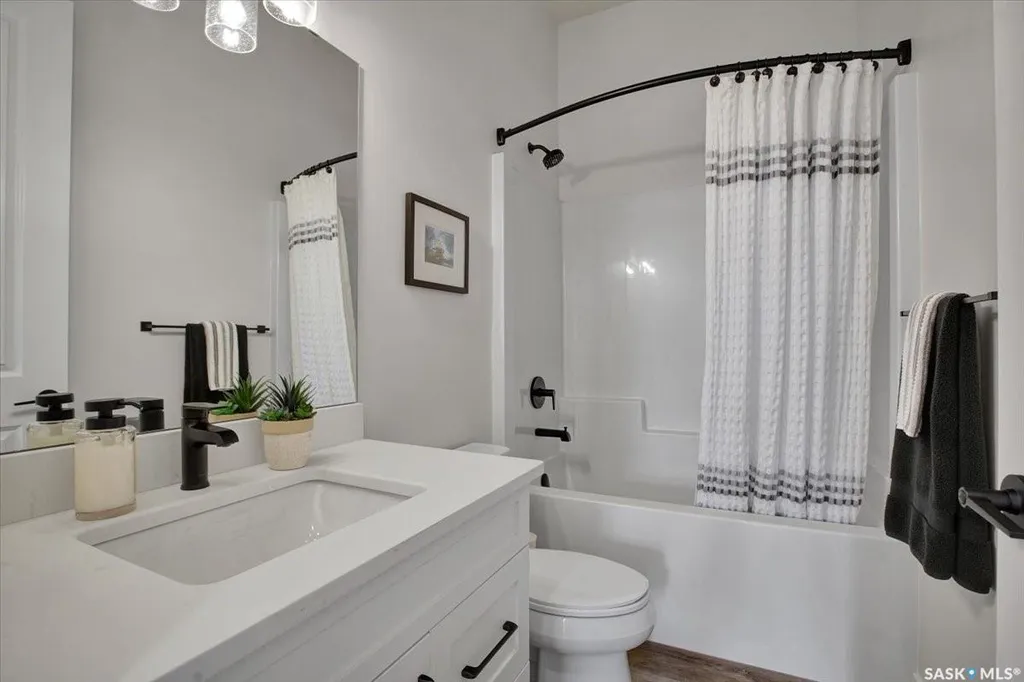 223 Hamm Crescent Saskatoon SK S7V 0R9