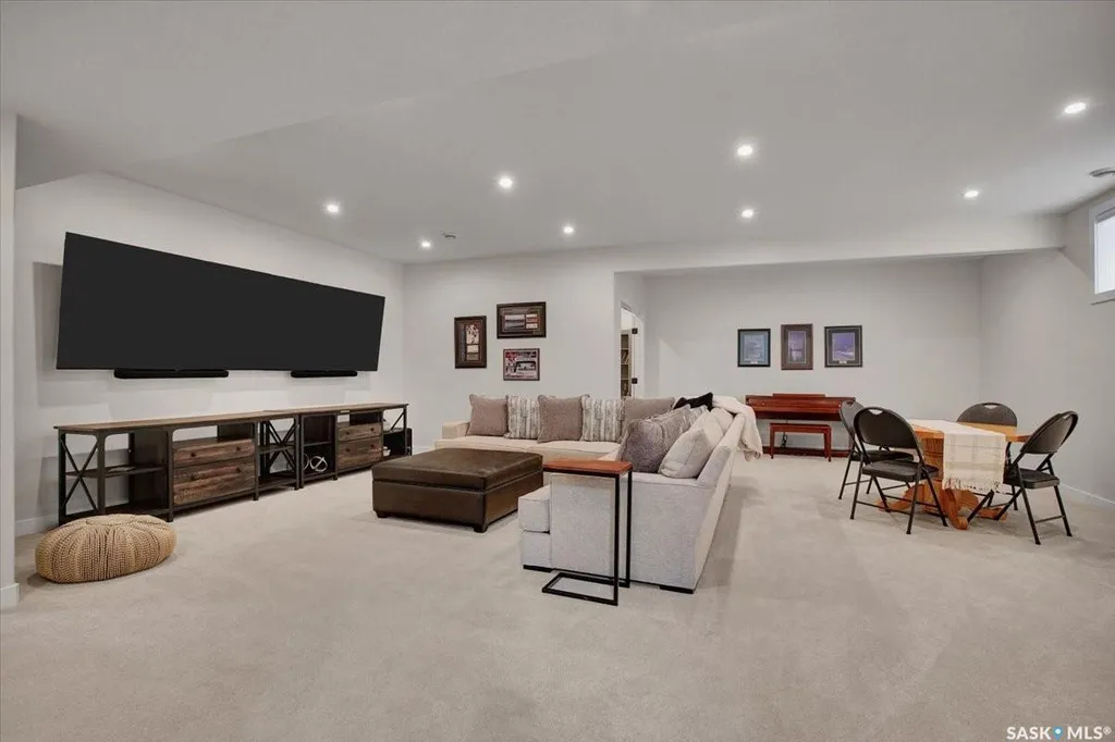 223 Hamm Crescent Saskatoon SK S7V 0R9