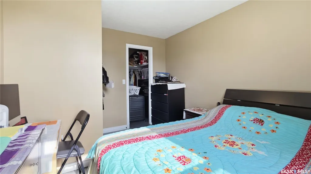 516 Hamilton Street Regina SK S4R 2A9