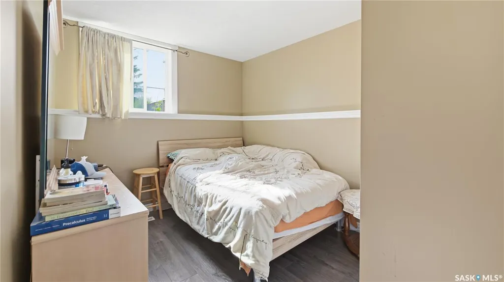 516 Hamilton Street Regina SK S4R 2A9