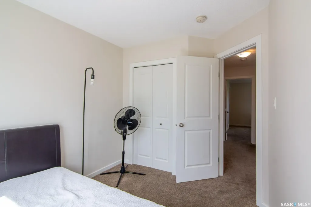 202 Mckague Crescent Saskatoon SK S7R 0L8