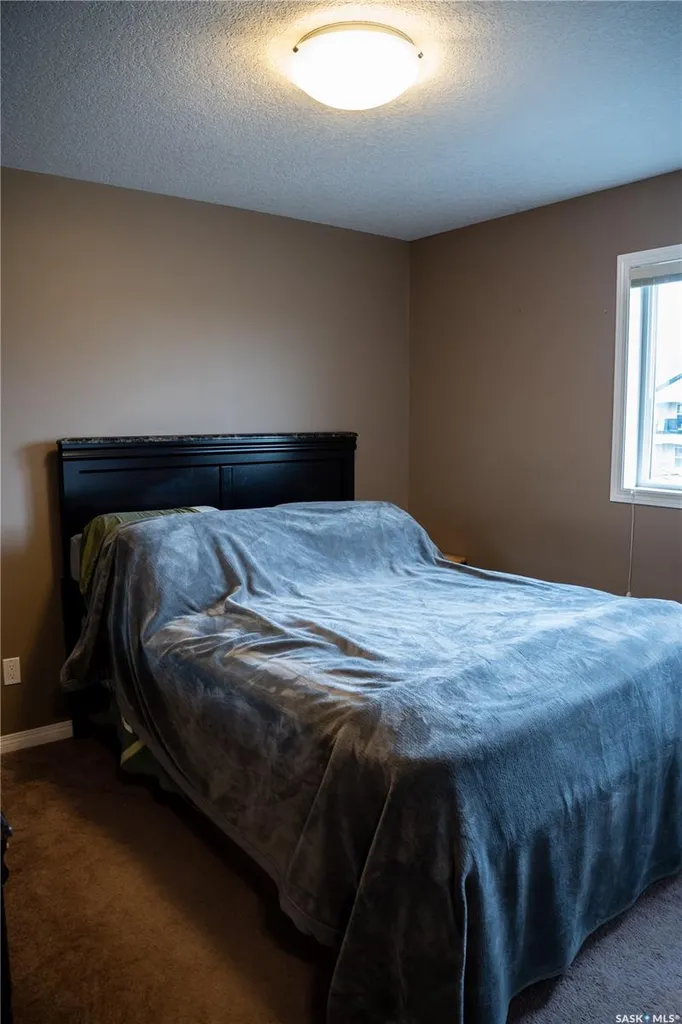 3806 Dewdney Avenue E Regina SK S4Z 0A6