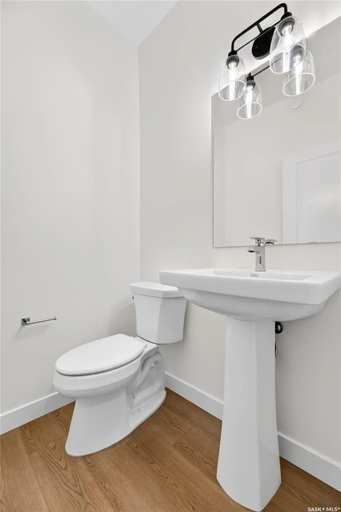 830 Brighton Boulevard Saskatoon SK S7V 2A8