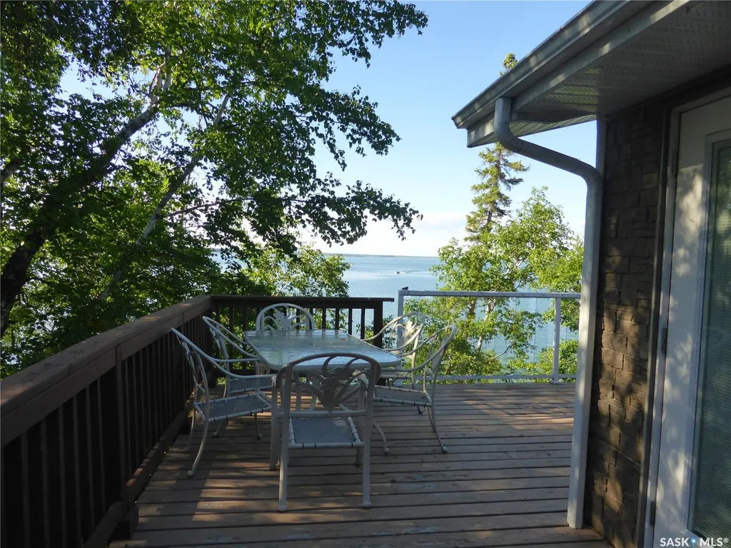 2416 & 2420 Spruce Crescent Turtle View SK S0M 1J0