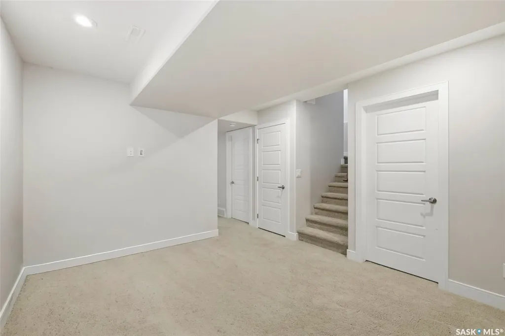 170 Palliser Court Saskatoon SK S7L 4P9