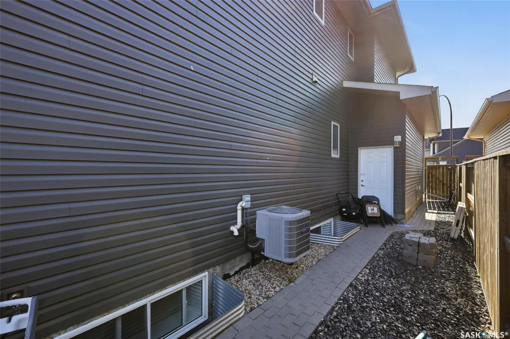 170 Palliser Court Saskatoon SK S7L 4P9