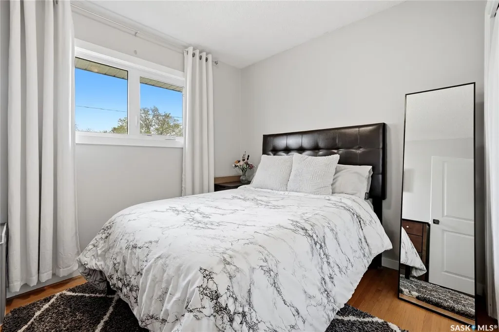 2775 Rothwell Street Regina SK S4N 2E3