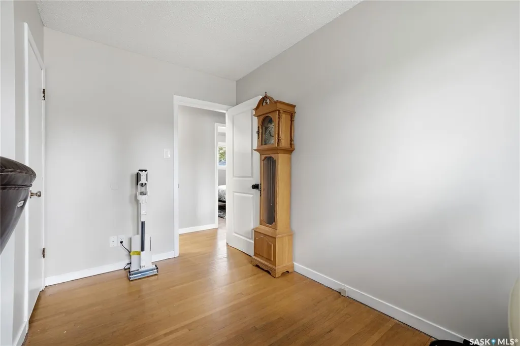 2775 Rothwell Street Regina SK S4N 2E3