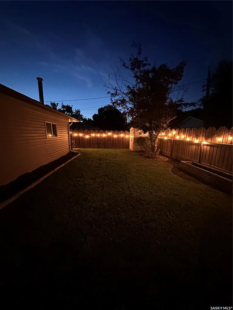 2775 Rothwell Street Regina SK S4N 2E3