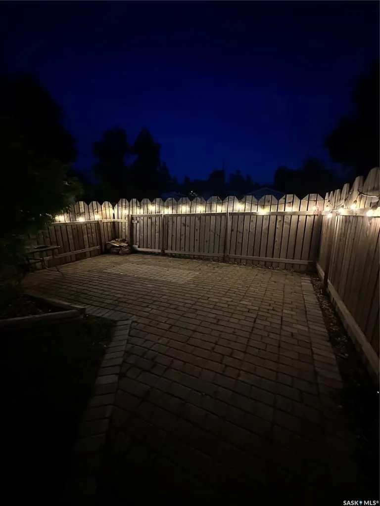 2775 Rothwell Street Regina SK S4N 2E3