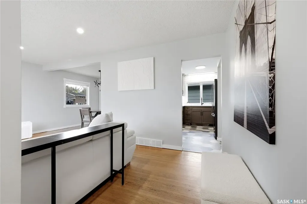 2775 Rothwell Street Regina SK S4N 2E3