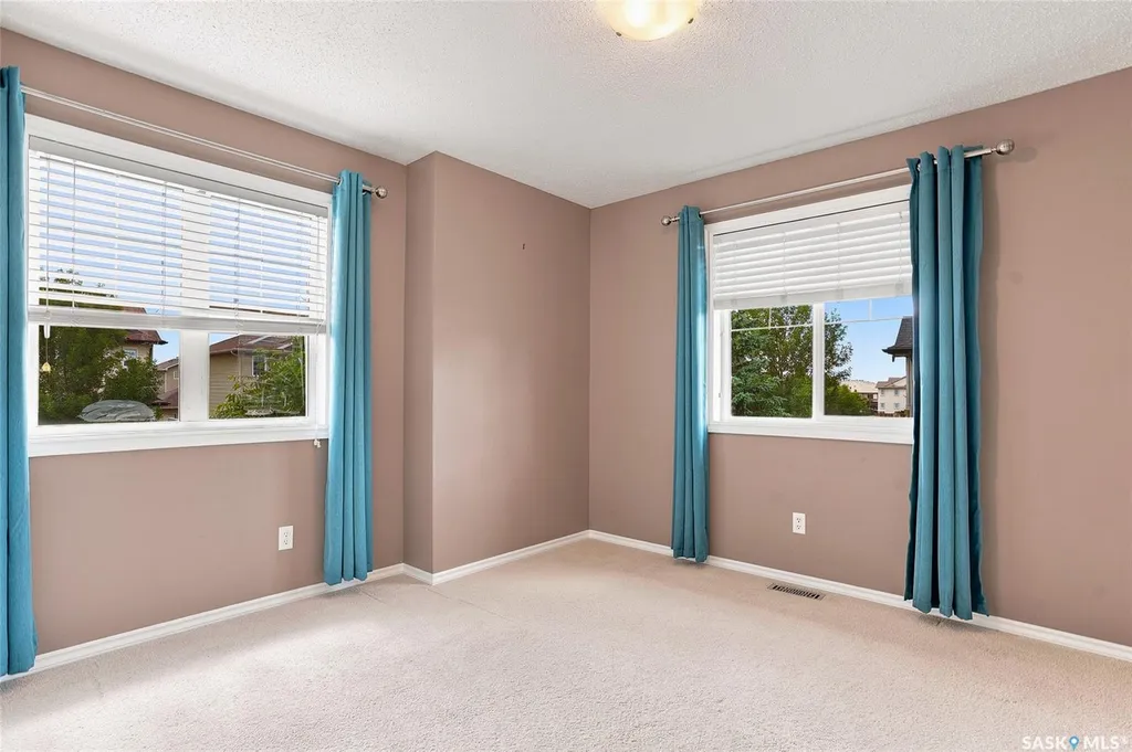 105 Lynd Crescent Saskatoon SK S7T 0C3