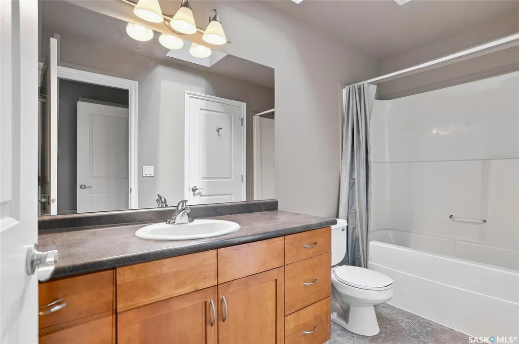 105 Lynd Crescent Saskatoon SK S7T 0C3