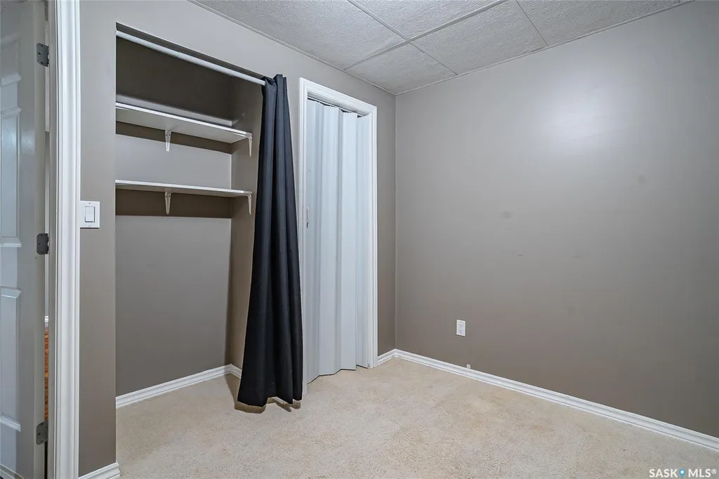 105 Lynd Crescent Saskatoon SK S7T 0C3