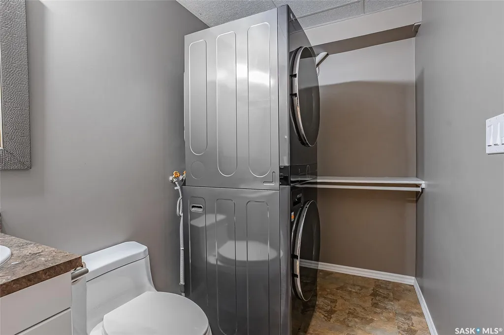 105 Lynd Crescent Saskatoon SK S7T 0C3
