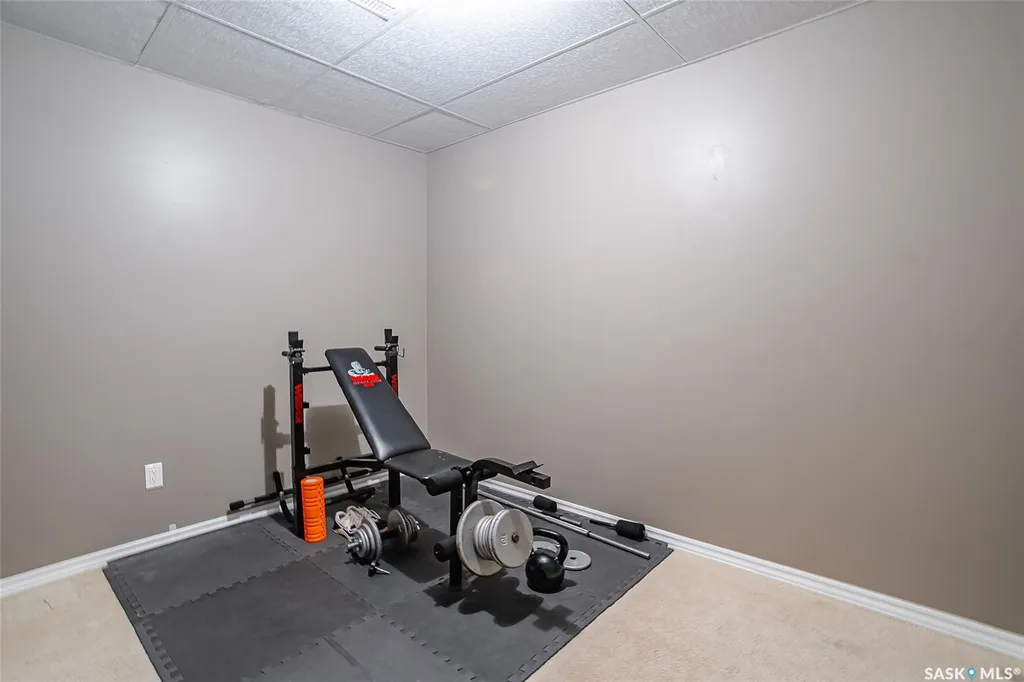 105 Lynd Crescent Saskatoon SK S7T 0C3