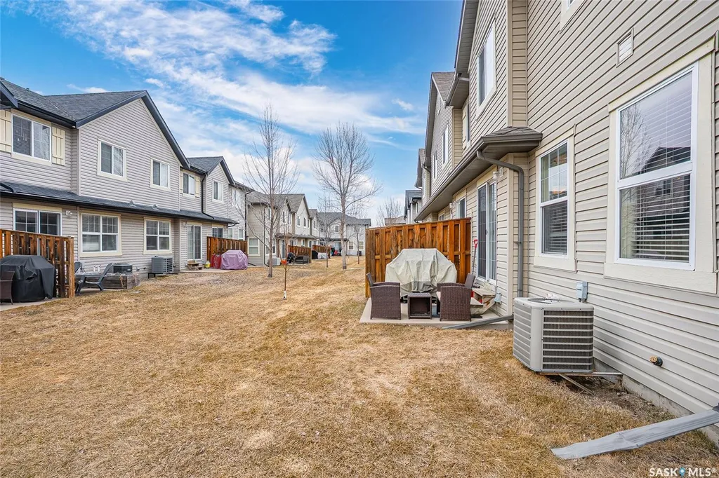 105 Lynd Crescent Saskatoon SK S7T 0C3
