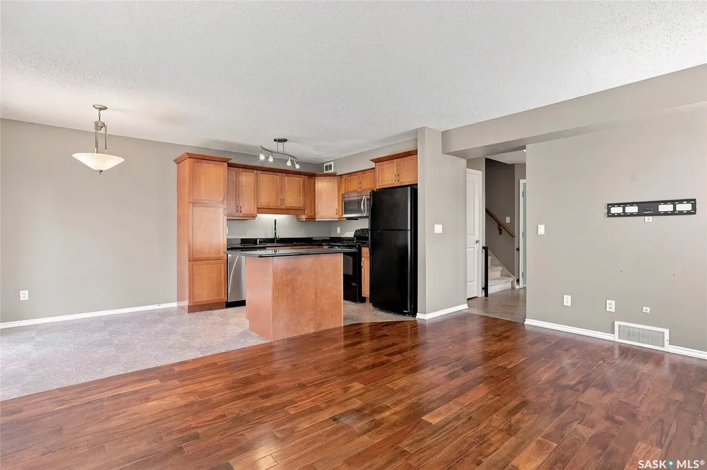 105 Lynd Crescent Saskatoon SK S7T 0C3