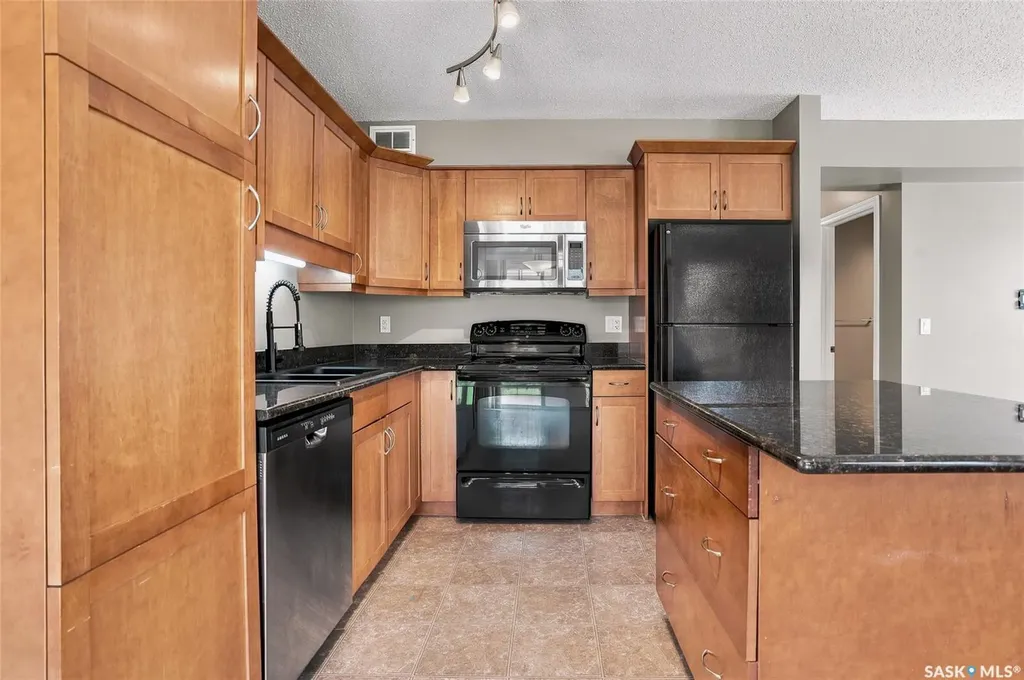 105 Lynd Crescent Saskatoon SK S7T 0C3