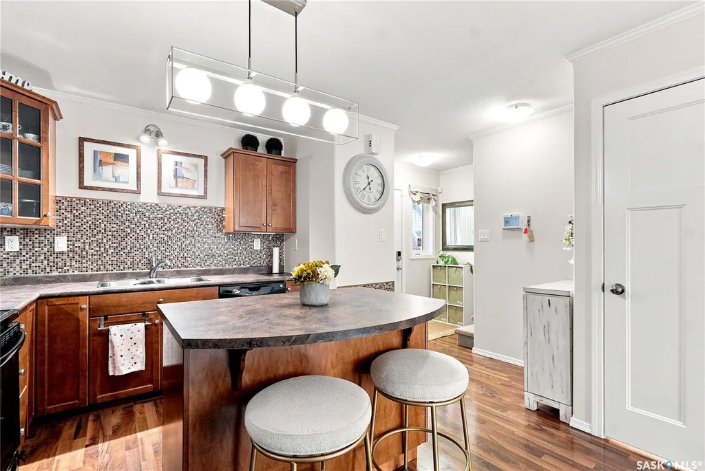 715 Hart Road Saskatoon SK S7M 3Y9