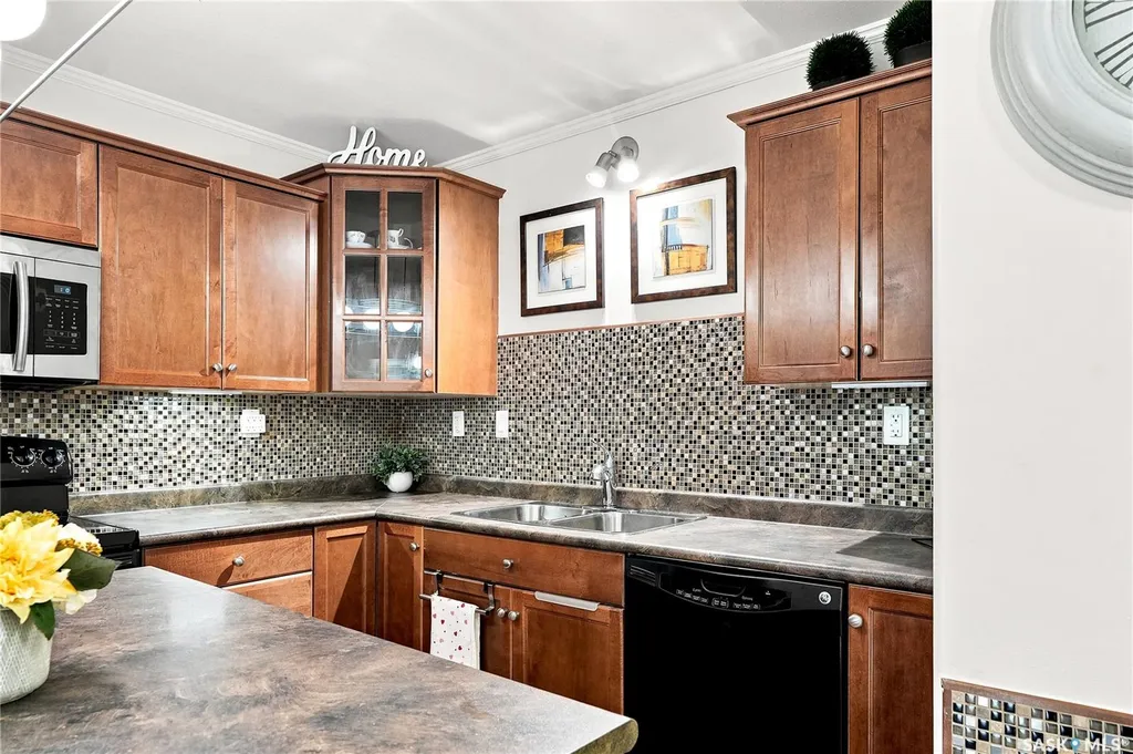 715 Hart Road Saskatoon SK S7M 3Y9