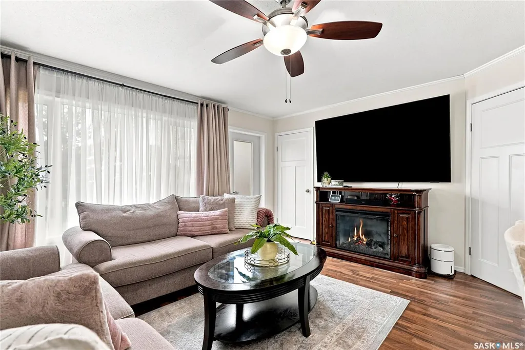715 Hart Road Saskatoon SK S7M 3Y9