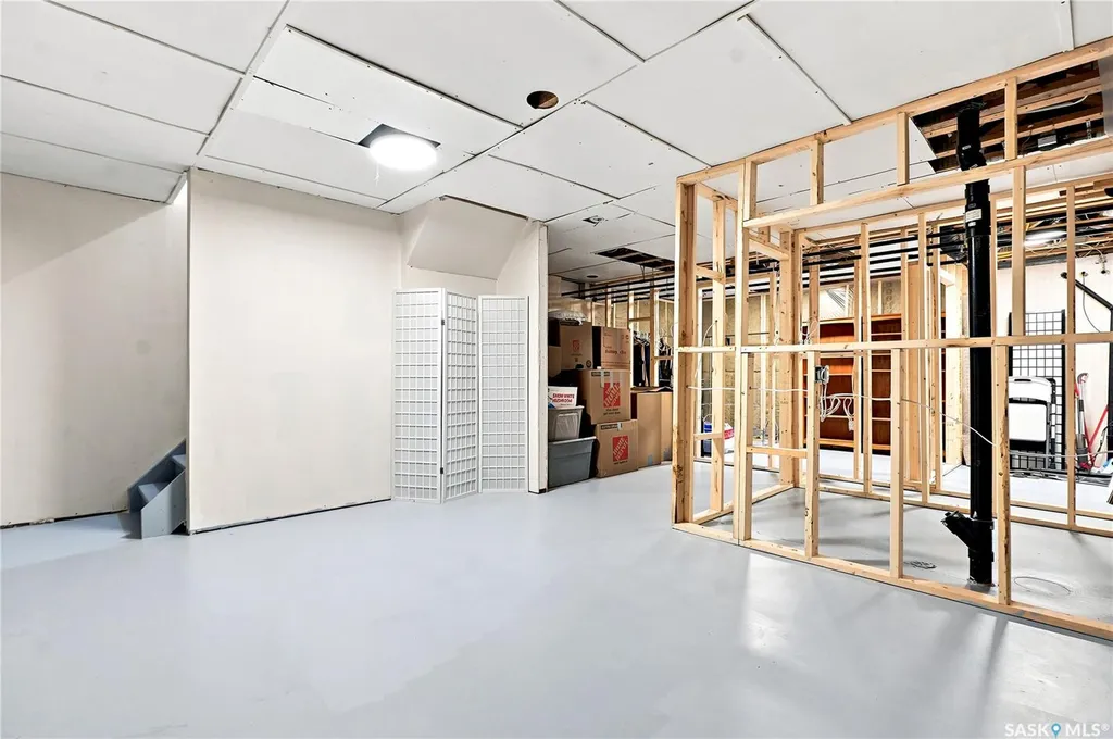 715 Hart Road Saskatoon SK S7M 3Y9