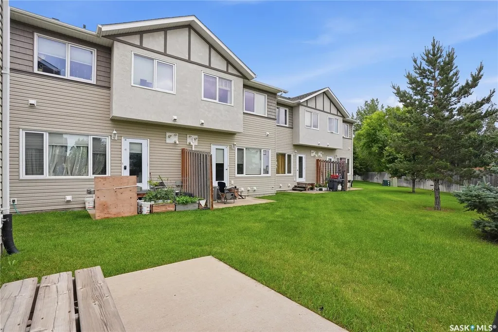 715 Hart Road Saskatoon SK S7M 3Y9