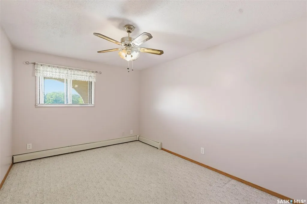610 Hilliard Street W Saskatoon SK S7M 5L5