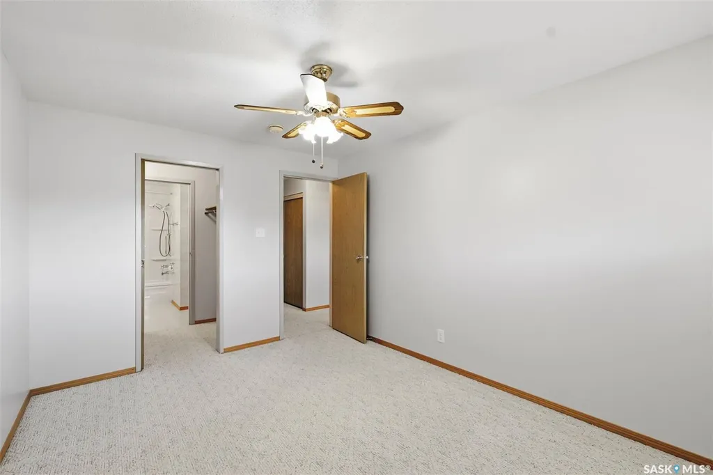 610 Hilliard Street W Saskatoon SK S7M 5L5