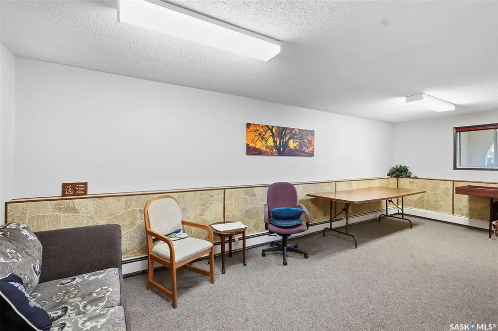 610 Hilliard Street W Saskatoon SK S7M 5L5