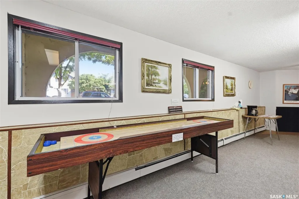 610 Hilliard Street W Saskatoon SK S7M 5L5