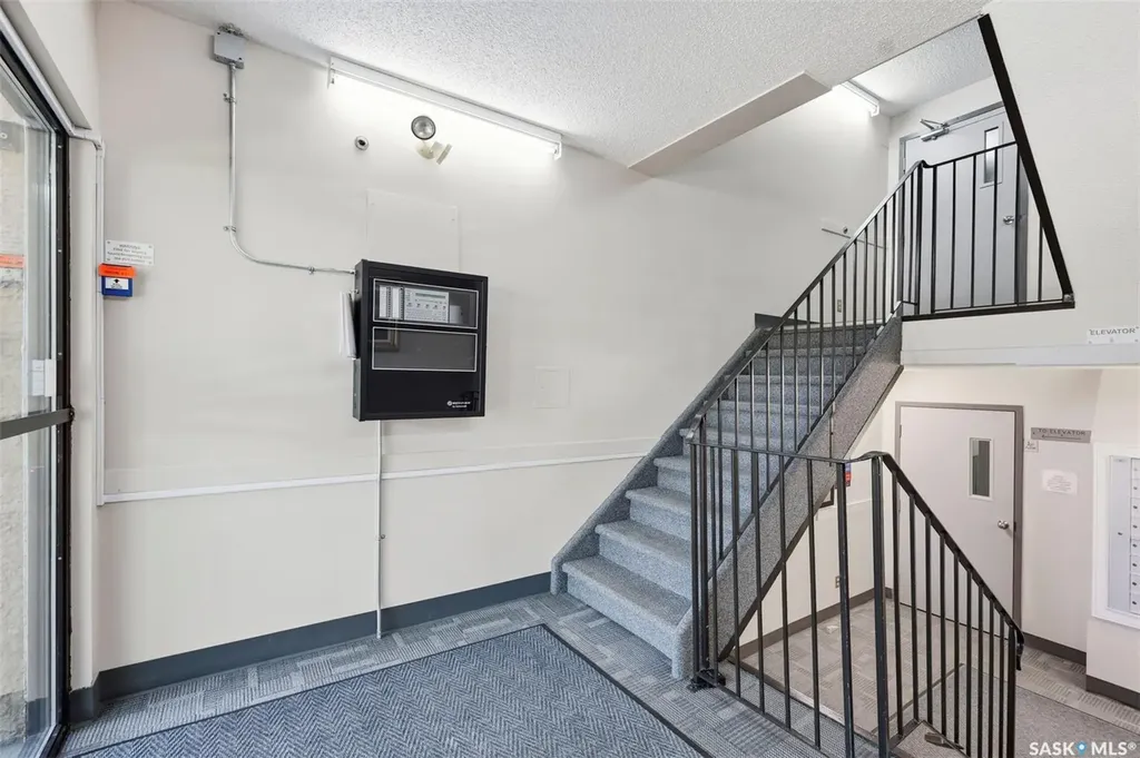 610 Hilliard Street W Saskatoon SK S7M 5L5