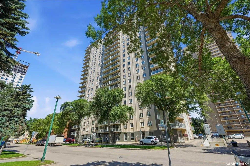 320 5th Avenue N Saskatoon SK S7K 2P5