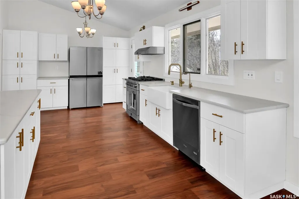 2113 Spadina Crescent E Saskatoon SK S7K 0C9