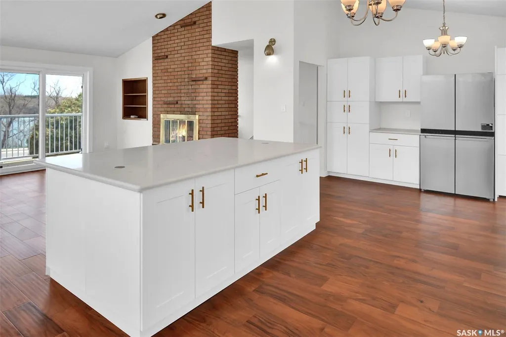2113 Spadina Crescent E Saskatoon SK S7K 0C9